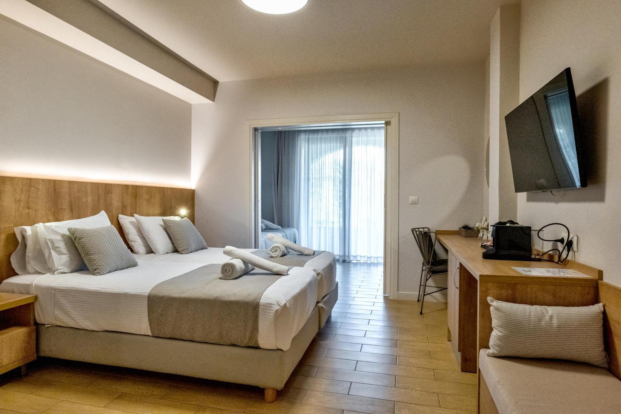 White Olive Elite Rethymno Hotel Sfakaki Ngoại thất bức ảnh